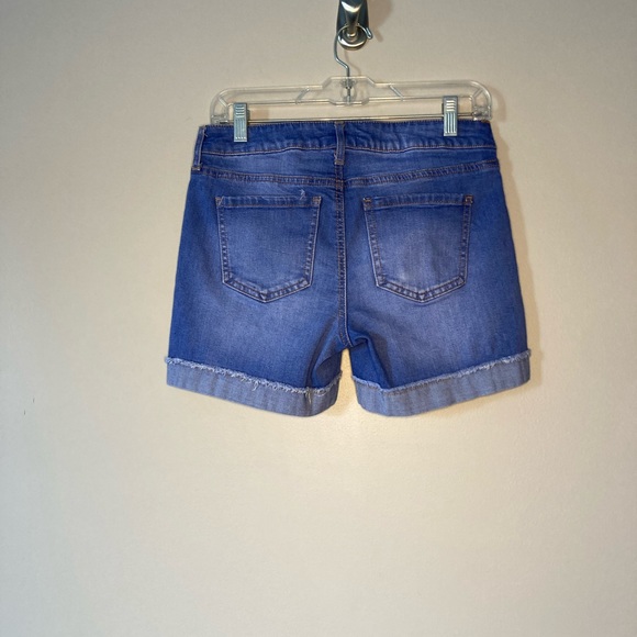 Celebrity Pink Denim Shorts 5/27 Blue Jeans Sexy. 
Very good condition - Picture 2 of 4